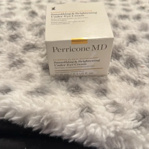 Perricone MD Essential Fx Acyl-Glutathione Smoothing & Brightening Eye Cream Perricone MD Essential Fx Acyl-Glutathione Smoothing & Brightening Eye Cream